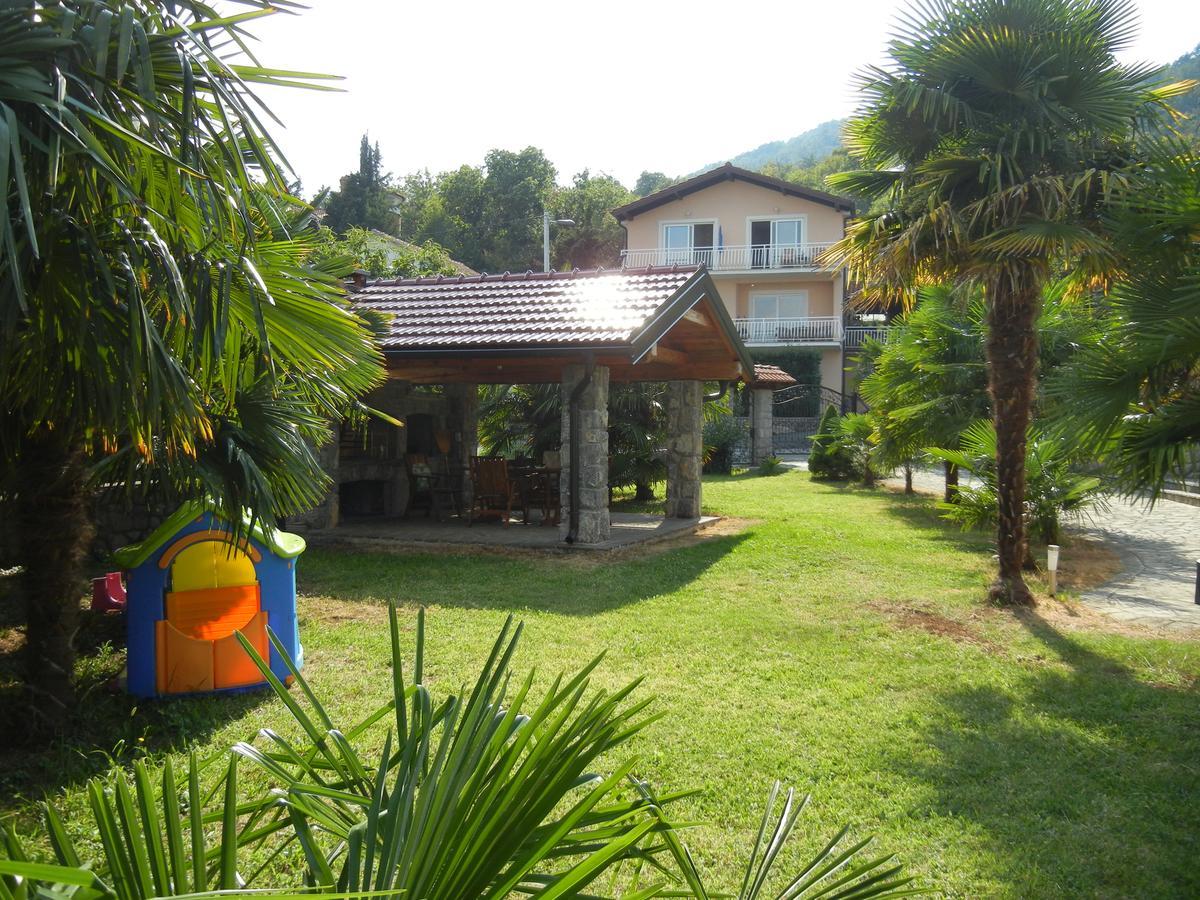 Villa Laurea Lovran Exterior photo